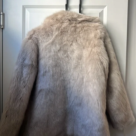 Tan faux fur  jacket lost ink size small - Picture 4 of 4